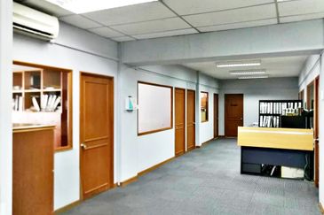 Taman Kepong Industrial Area Detached Factory/Warehouse For SALE