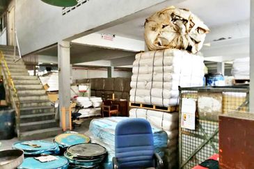 Taman Kepong Industrial Area Detached Factory/Warehouse For SALE