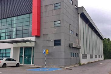 Putra Industrial Park