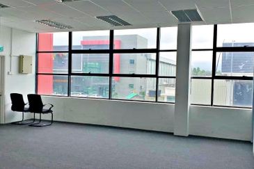 Putra Industrial Park