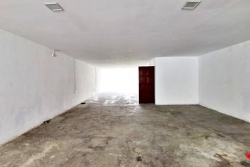 Subang 2 U5 Jalan Matahari 1st Floor Office For RENT