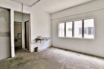 Subang 2 U5 Jalan Matahari 1st Floor Office For RENT