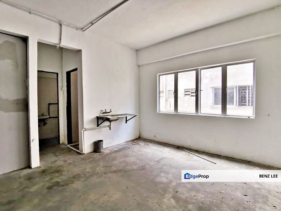 Subang 2 U5 Jalan Matahari 1st Floor Office For RENT, Selangor, Subang