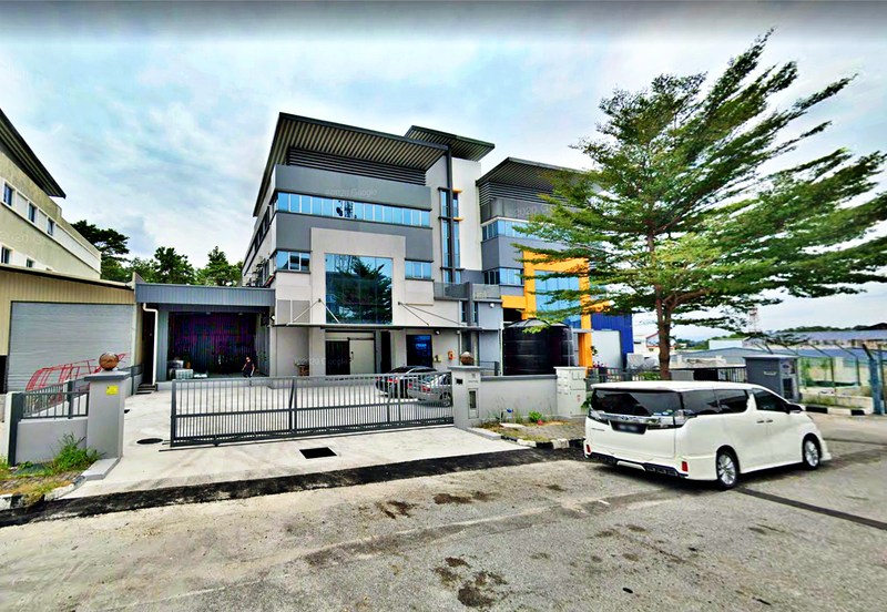 (Corner) YTN Kepong KIP Kawasan Industri Desa Aman 