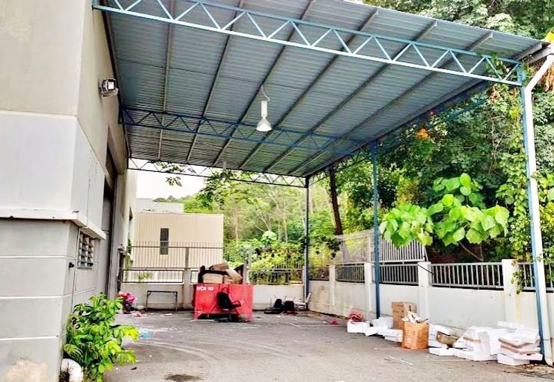 (Corner) YTN Kepong KIP Kawasan Industri Desa Aman 