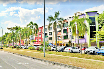 Taman Industrial Sungai Buloh (TSB Commercial Centre)