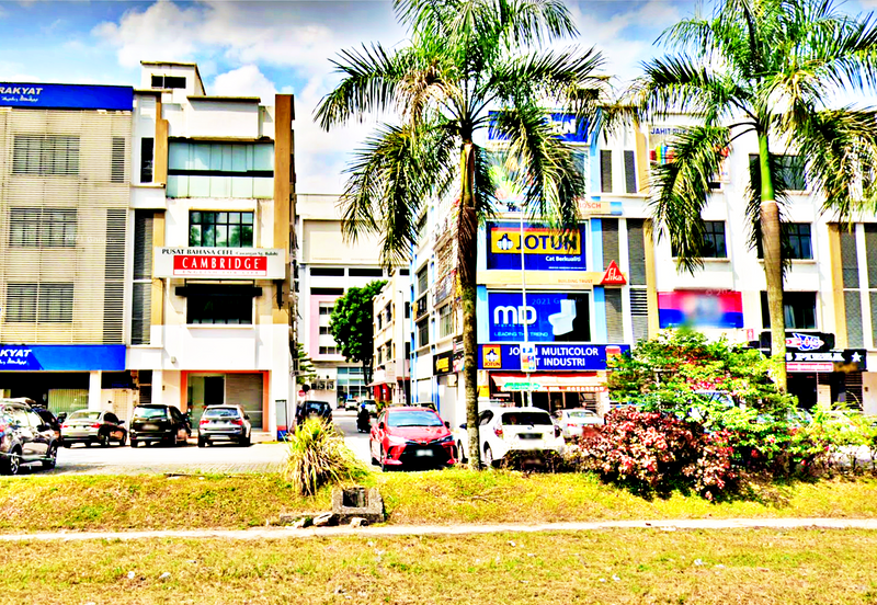 Taman Industrial Sungai Buloh (TSB Commercial Centre)