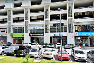 Sentul Maxim Citylights 2 Storey Shop For SALE