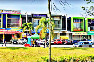 Sungai Buloh Bandar Seri Coalfields 2 Storey End Lot Shop For SALE