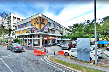 ROI 4.3% Setapak Starparc Point Corner Office For SALE