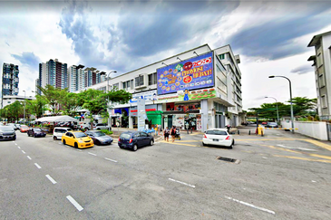 ROI 4.3% Setapak Starparc Point Corner Office For SALE