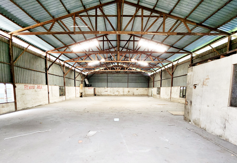 Kampung Baru Sungai Buloh Industry Land With Warehouse For SALE (Converted To Industry Title)