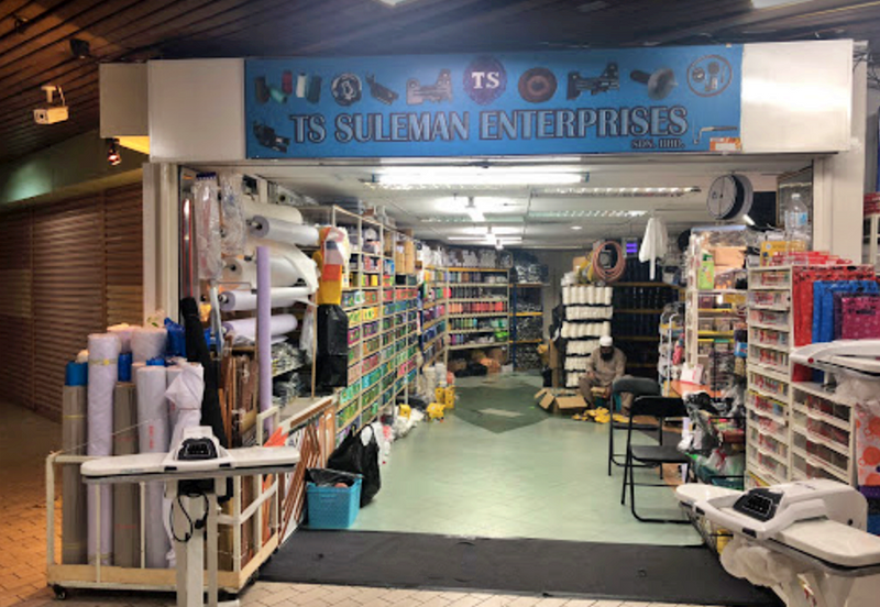 Wilayah Complex 4 Adjoining Shop For RENT (Good For Mamak Restaurant)