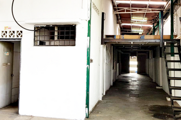 Taman Sri Batu Caves