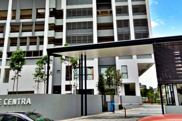 (1st Floor Main Road) Kepong Fortune Centra Shop Office For SALE