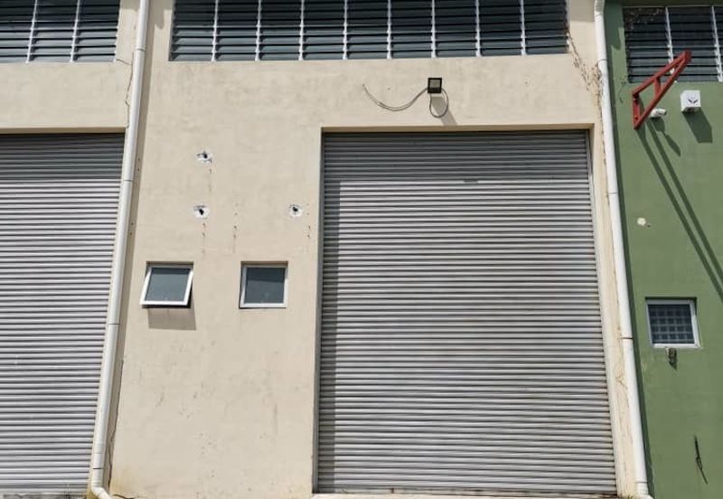 (End Lot Single Storey) Sungai Buloh Perindustrian Bukit Indah Factory For SALE