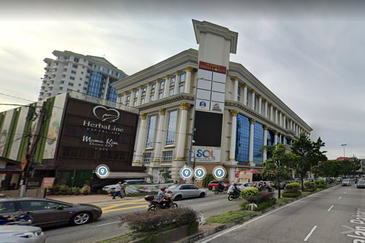(Main Road 3 Storey) Setapak Jalan Pahang Shop For SALE