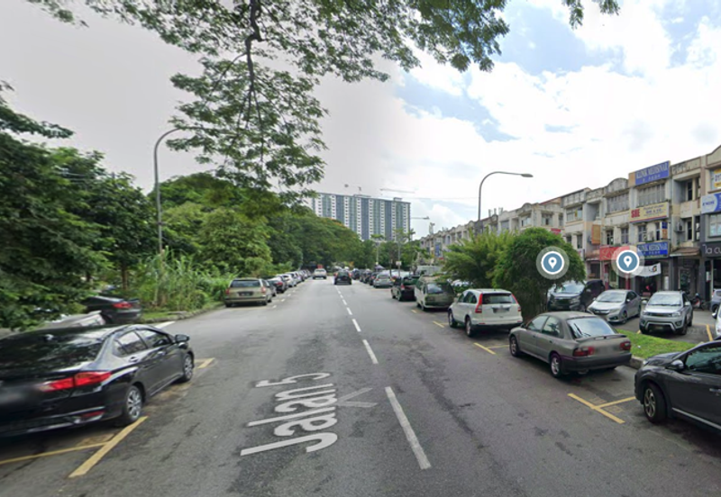 (3 Storey) Segambut Taman Sri Sinar Jalan 5/38D Shop For SALE