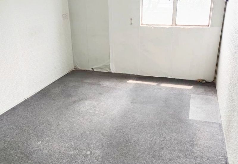 (Corner 1st Floor) Taman Subang Indah Bandar Sunway Jalan PJS 10 Shop Office For RENT