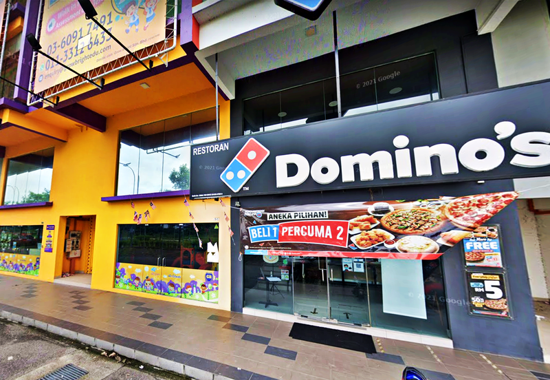 Pusat Perdagangan Maisons