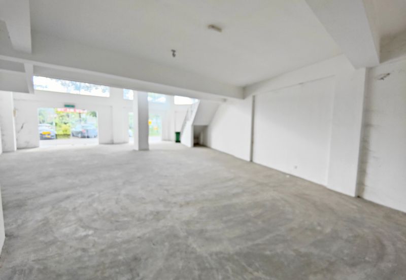 Pusat Perdagangan Maisons