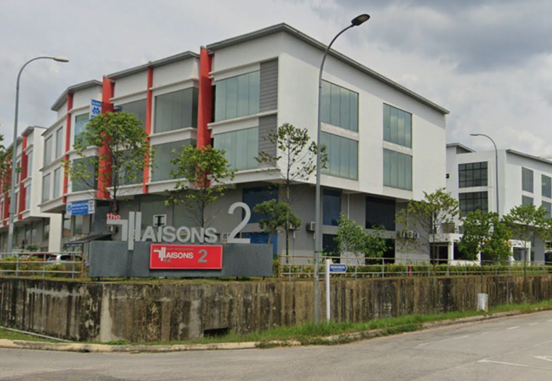 Pusat Perdagangan Maisons