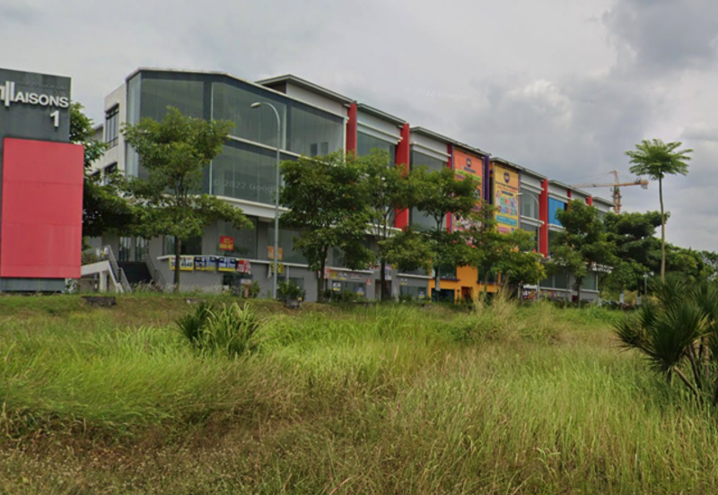 Pusat Perdagangan Maisons