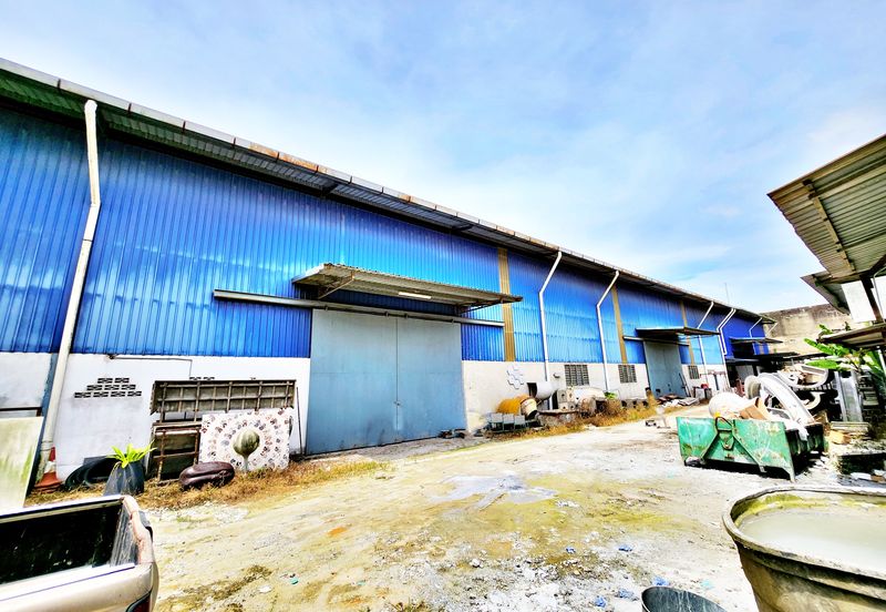 (Warehouse With Industry Land) Rawang Kampung Orang Asli Kuang For SALE
