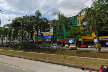 Taman Industrial Sungai Buloh (TSB Commercial Centre)