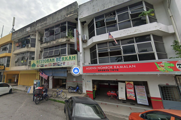 Taman Industrial Sungai Buloh (TSB Commercial Centre)