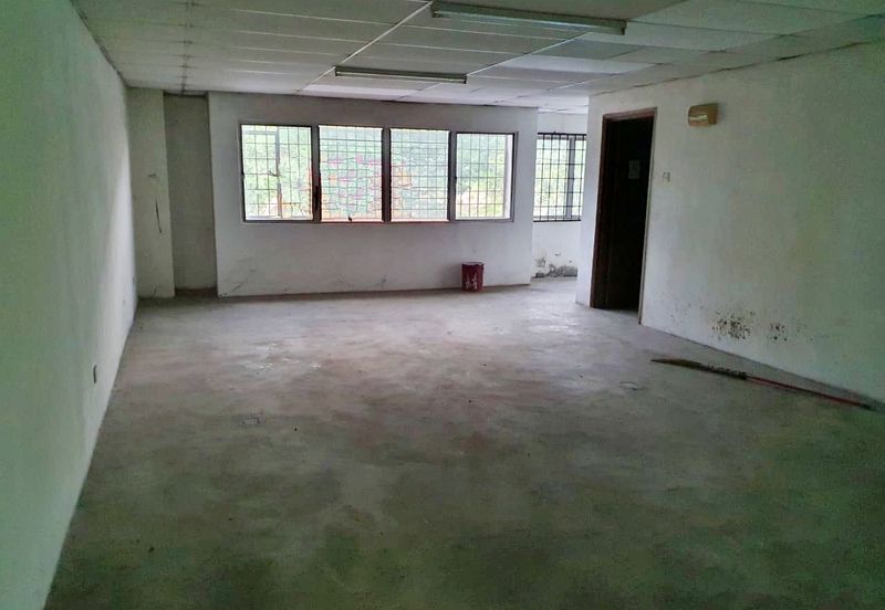 (1.5 Storey) Rawang Taman Perindustrian Hijau Factory For RENT