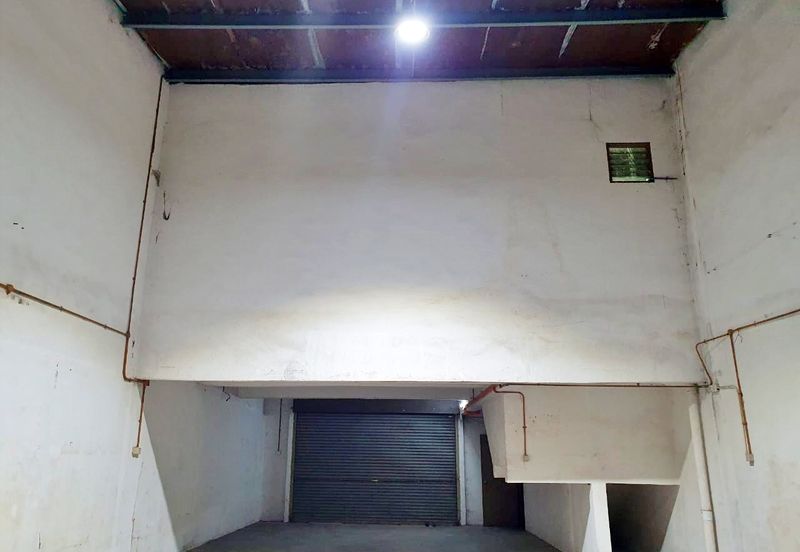 (1.5 Storey) Rawang Taman Perindustrian Hijau Factory For RENT