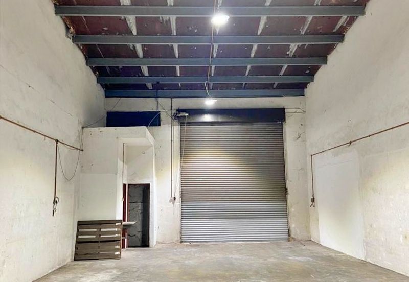 (1.5 Storey) Rawang Taman Perindustrian Hijau Factory For RENT