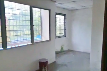 (1.5 Storey) Rawang Taman Perindustrian Hijau Factory For RENT