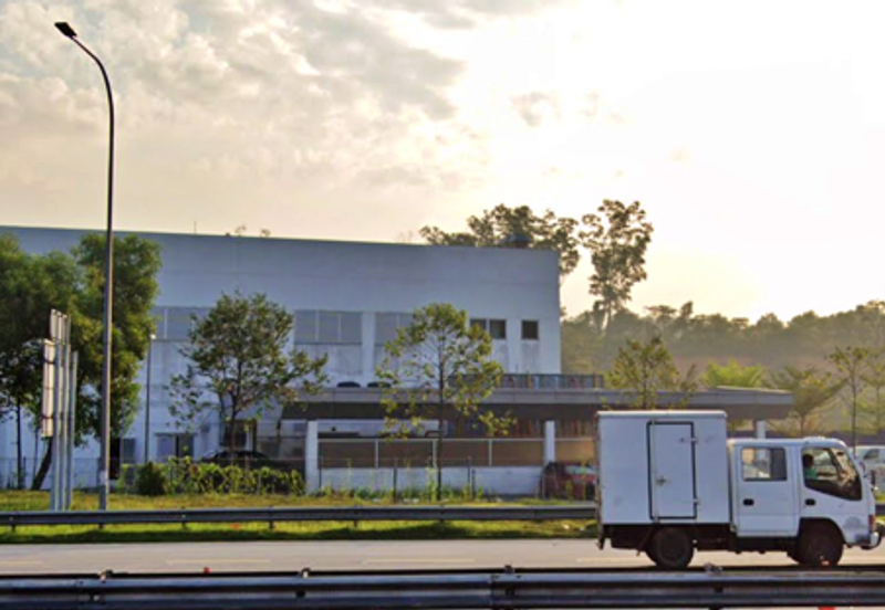 (Brand NEW 3 Sty W/Lift) Rawang Taman Perindustrian UB Semi Detached Factory For SALE