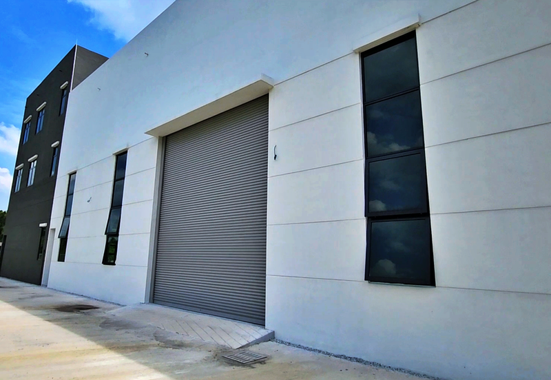 (Brand NEW Corner) Rawang Taman Perindustrian UB 3 Storey Semi Detached Factory For SALE