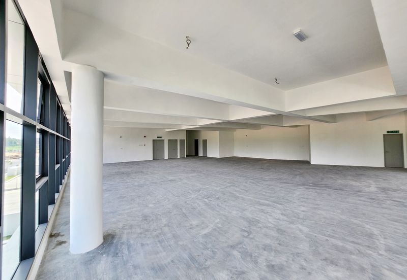 (Brand NEW Corner) Rawang Taman Perindustrian UB 3 Storey Semi Detached Factory For SALE