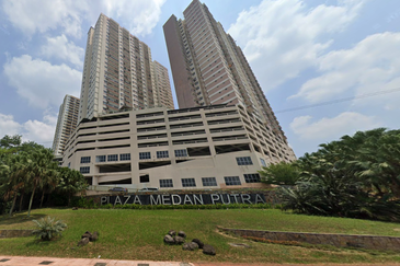Plaza Medan Putra