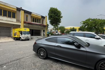 (2 Storey) Desa Coalfields Sungai Buloh Ground Floor Shop & Office For RENT