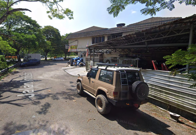 (2 Storey) Taman Bukit Rawang Jaya Shop & Office For SALE