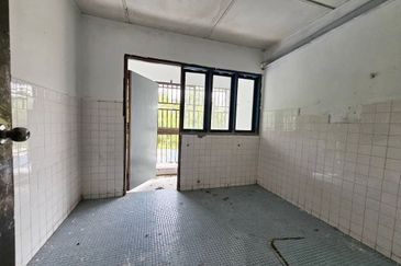 (2 Storey) Taman Bukit Rawang Jaya Shop & Office For RENT