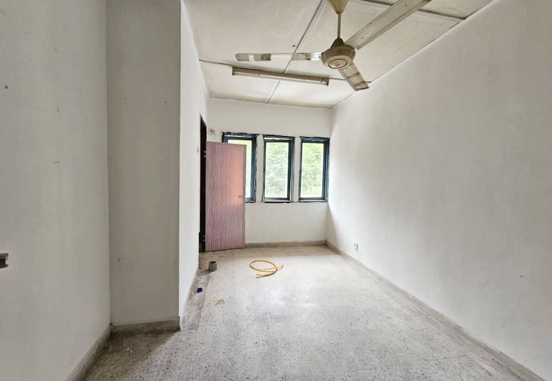 (2 Storey) Taman Bukit Rawang Jaya Shop & Office For RENT