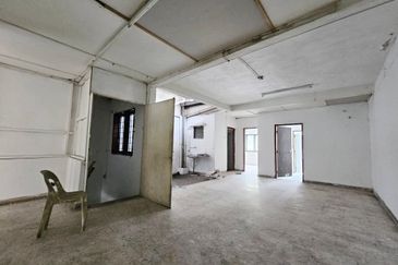 (2 Storey) Taman Bukit Rawang Jaya Shop & Office For RENT