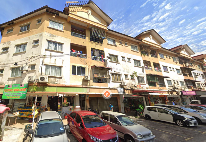 (Renovated Furnished) Taman Puncak Desa Kepong Ground Floor Shop For RENT