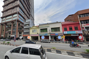 (2 Storey) Sultan Azlan Shah Jalan Ipoh Shop For SALE