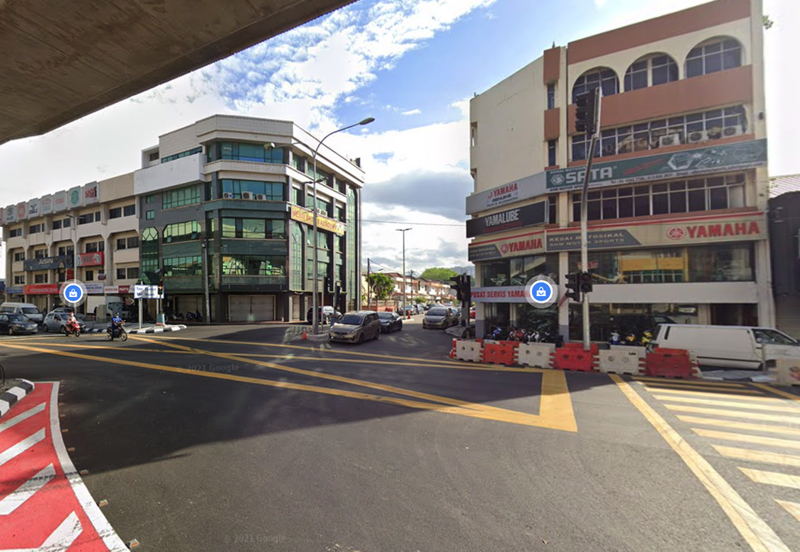 (Main Road ROI 4.84%) Jalan Ipoh Jalan Sultan Azlan Shah 