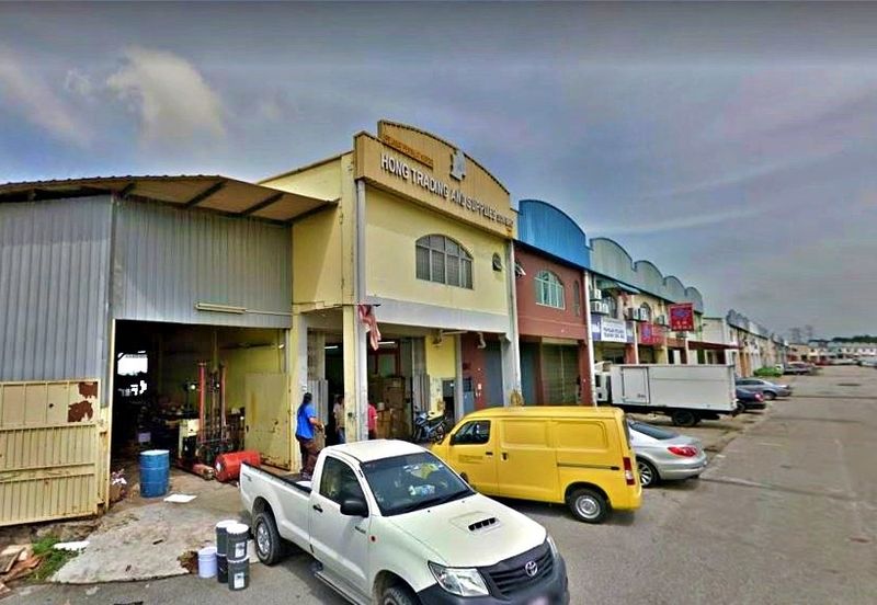 (3 Adjoining 2 Storey) Taman Perindustrian KIP