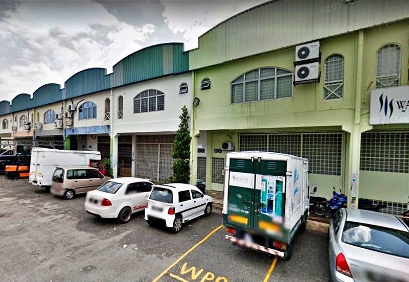 (3 Adjoining 2 Storey) Taman Perindustrian KIP