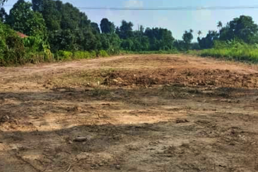 (4.22 Acres) Kampung Serdang Belah Banting Jenjarom Kuala Langat
