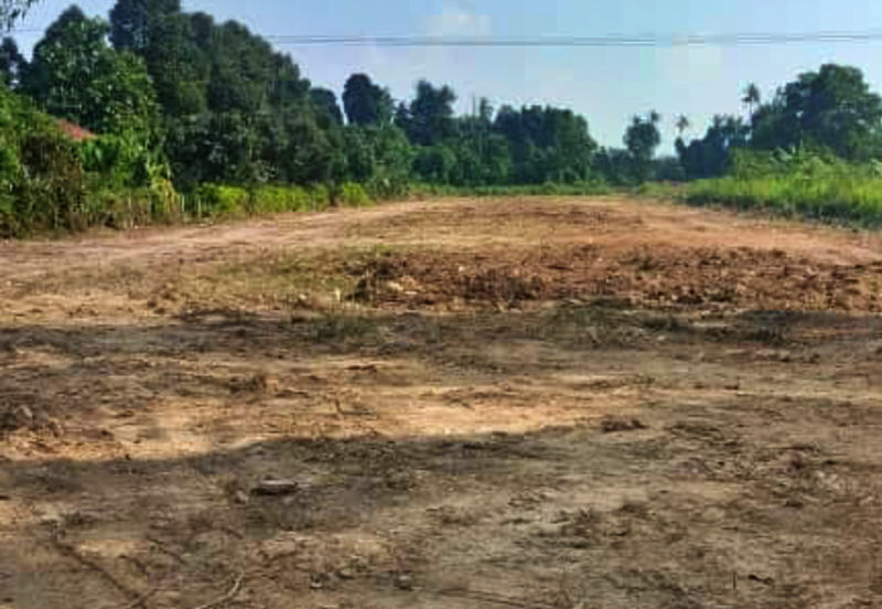 (4.22 Acres) Kampung Serdang Belah Banting Jenjarom Kuala Langat
